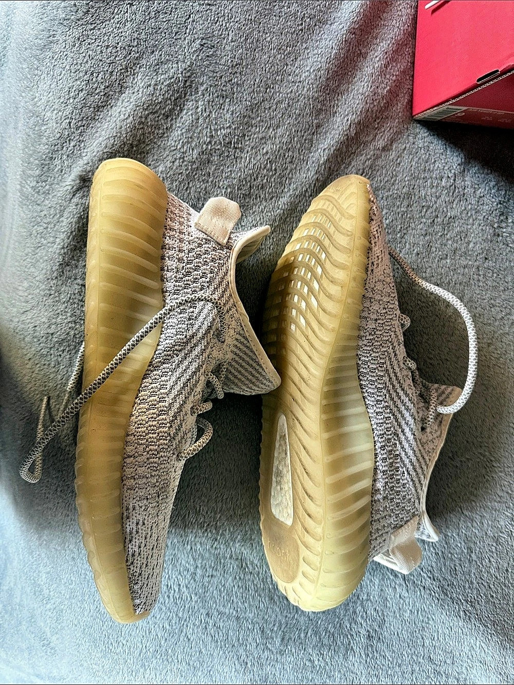 adidas Yeezy Boost 350 V2 Static Reflective Gray & Yellow US 8.5 Sneakers